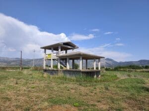 Villetta da completare con terreno 7.500 mq a Pontinia – T465