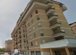 vendo garage via sabaudia – T108